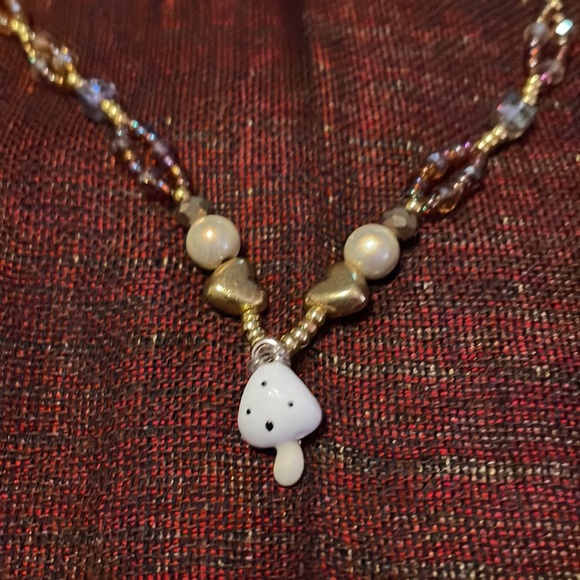 Mushroom & Gold Hearts Choker W Multifaceted Crystals & Glass & Goldtone Beads - Picture 2 of 7